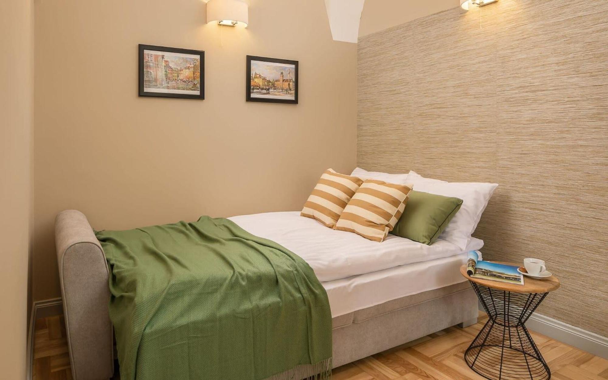 Rent Like Home - Krakowskie Przedmiescie 12 Varšava Exteriér fotografie